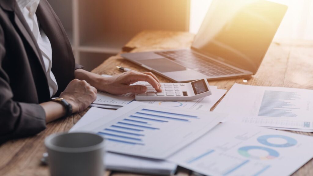 Kavan Choksi / カヴァン・ チョクシ Discusses a Few Common Ways to Earn a Passive Income Kavan Choksi